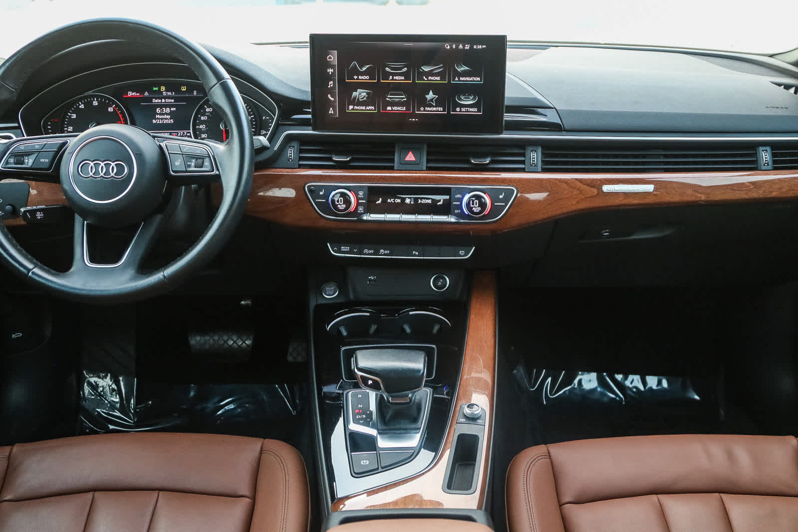 Thumbnail: 2022 Audi A4 - 15