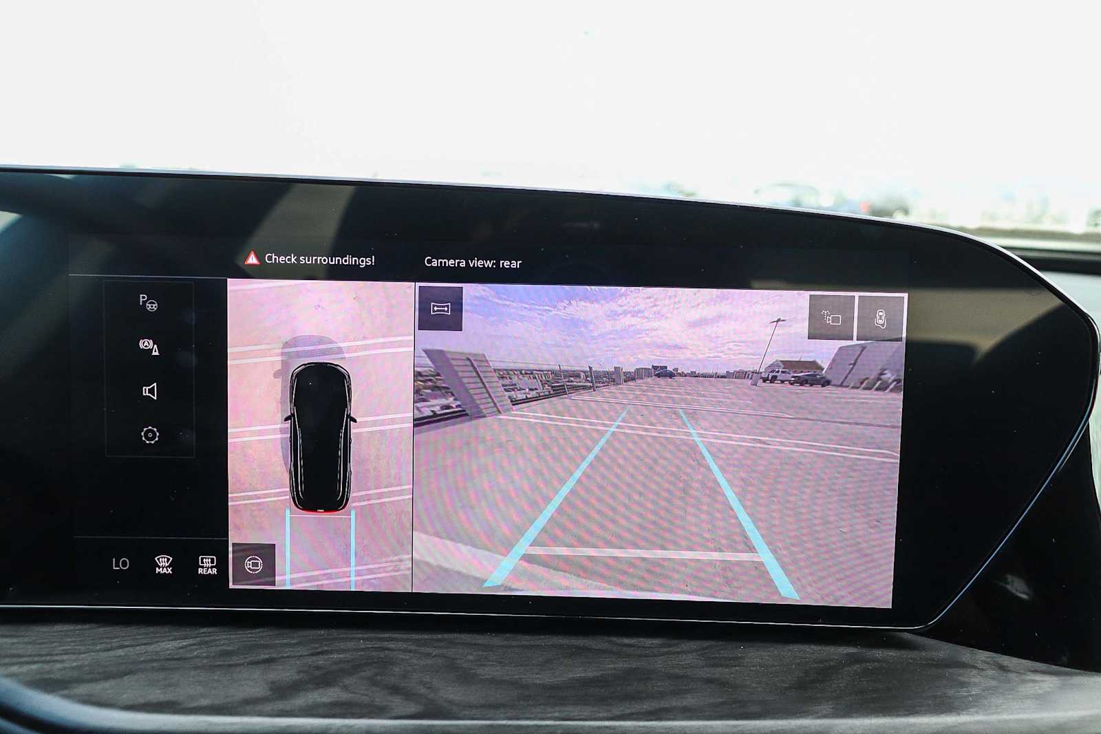 Thumbnail: 2025 Audi Q5 - 33