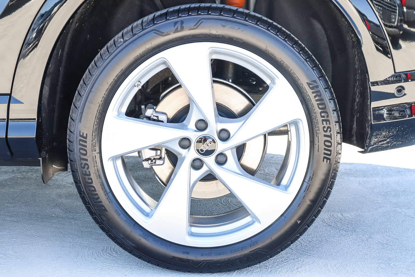 Thumbnail: 2025 Audi Q5 - 13