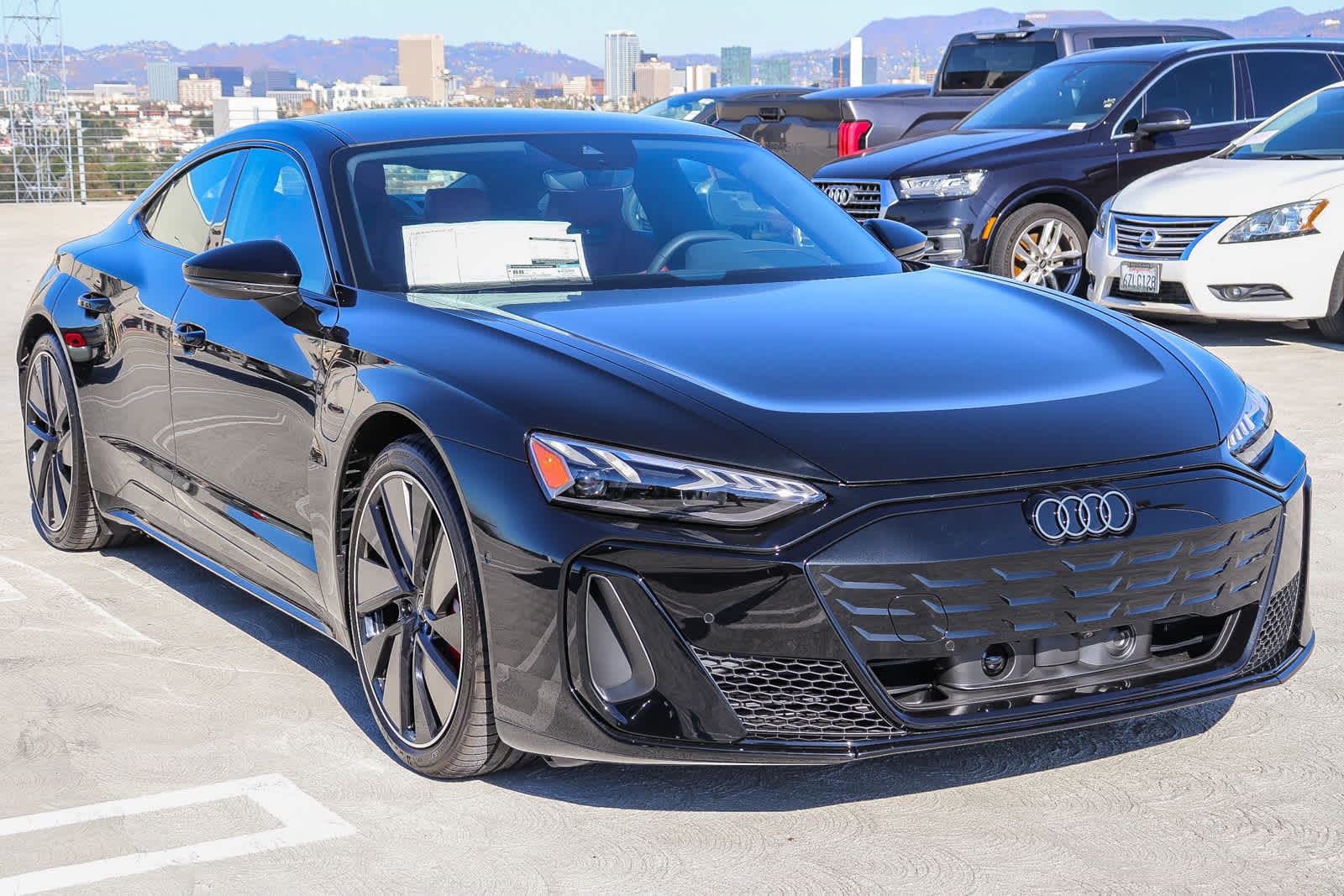 Thumbnail: 2026 Audi e-tron GT - 3