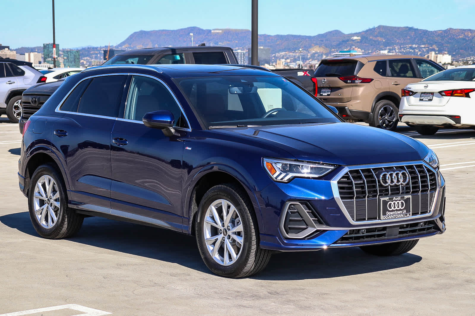 Thumbnail: 2025 Audi Q3 - 3