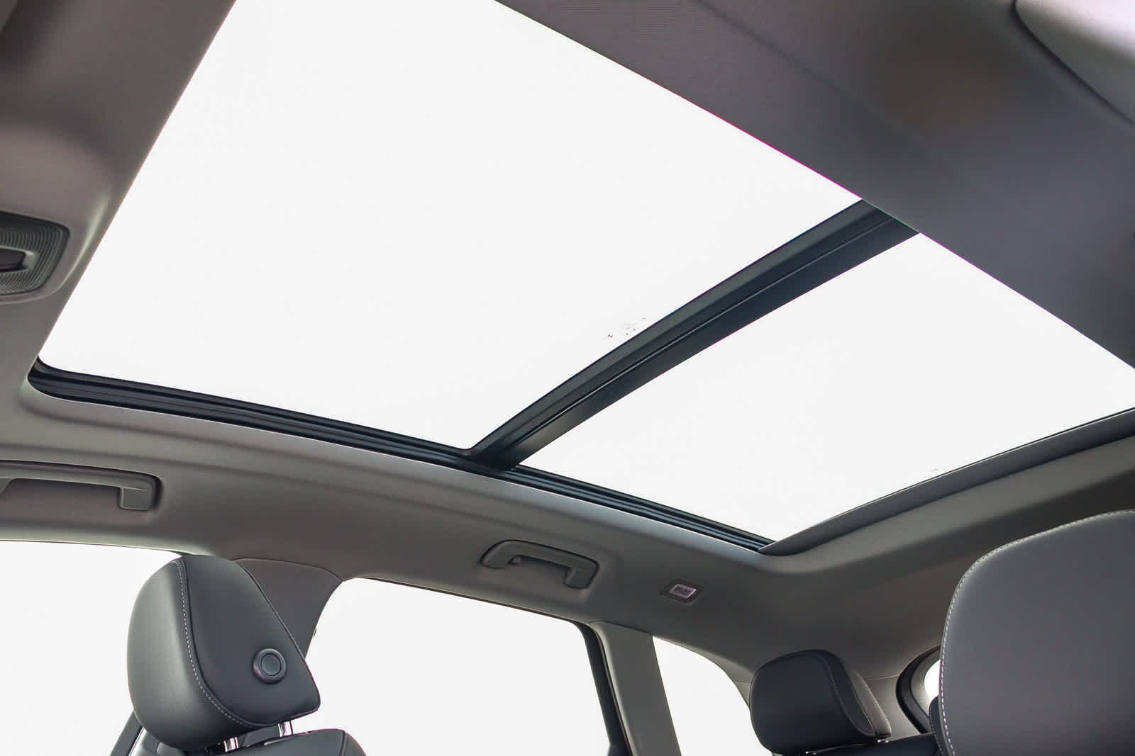 Thumbnail: 2025 Audi Q5 - 37