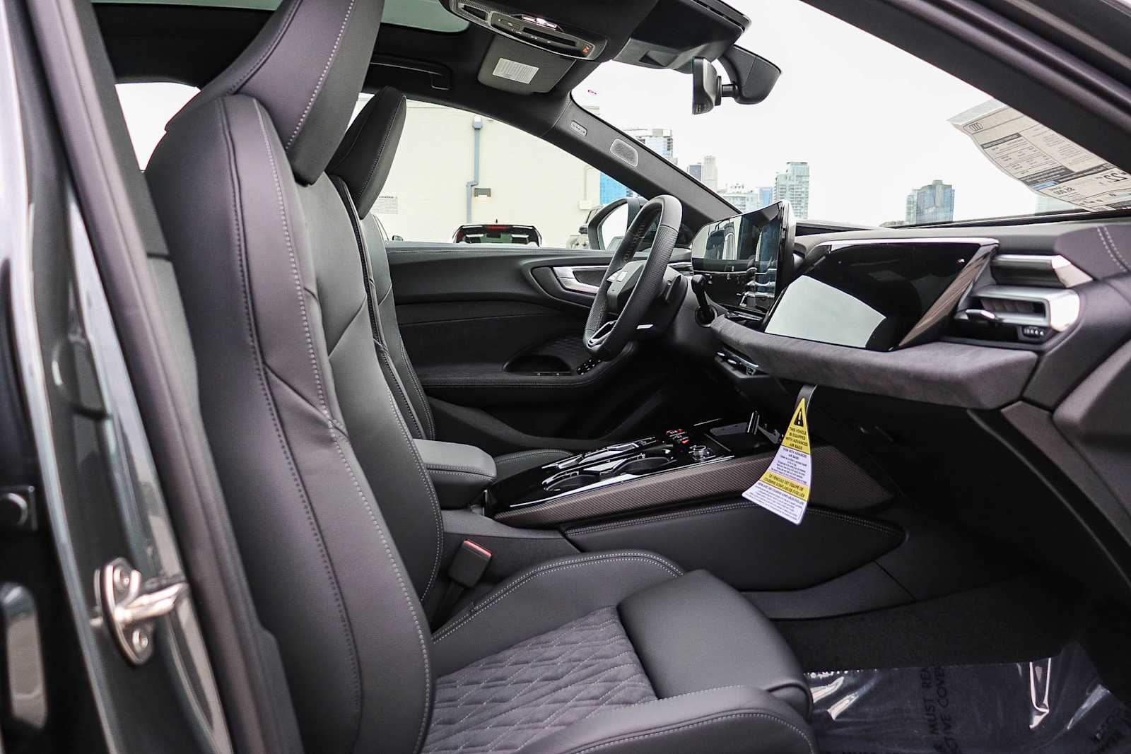 Thumbnail: 2025 Audi S5 - 21