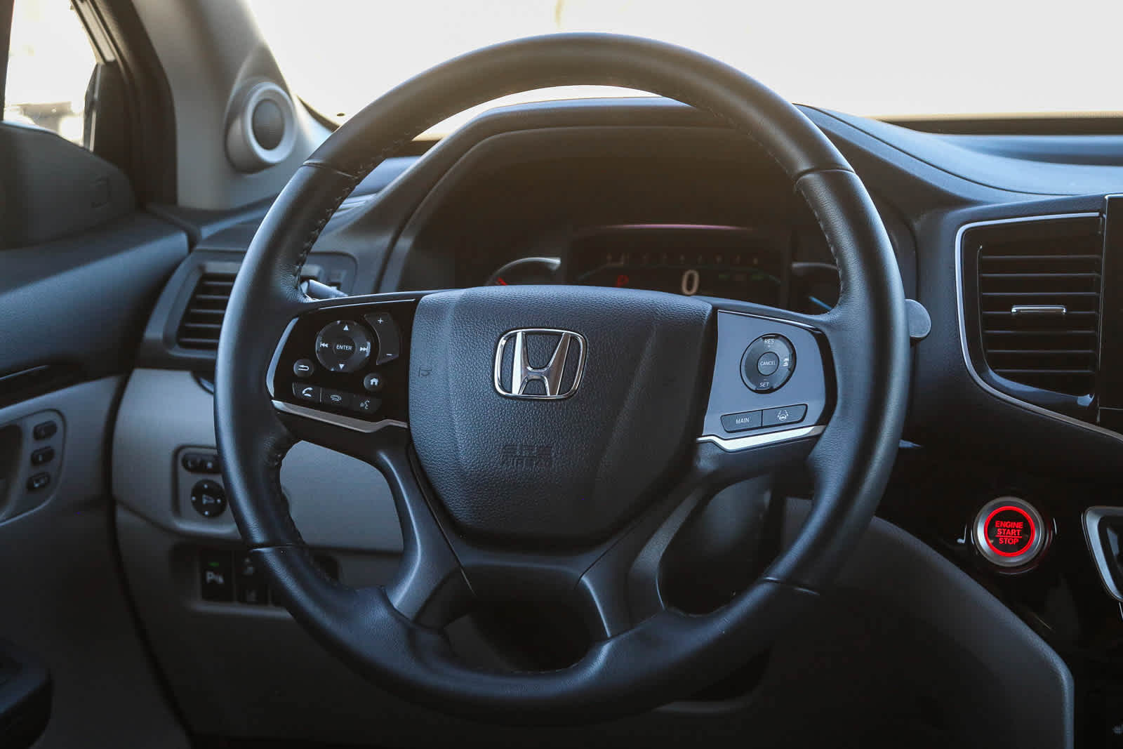 Thumbnail: 2022 Honda Pilot - 16