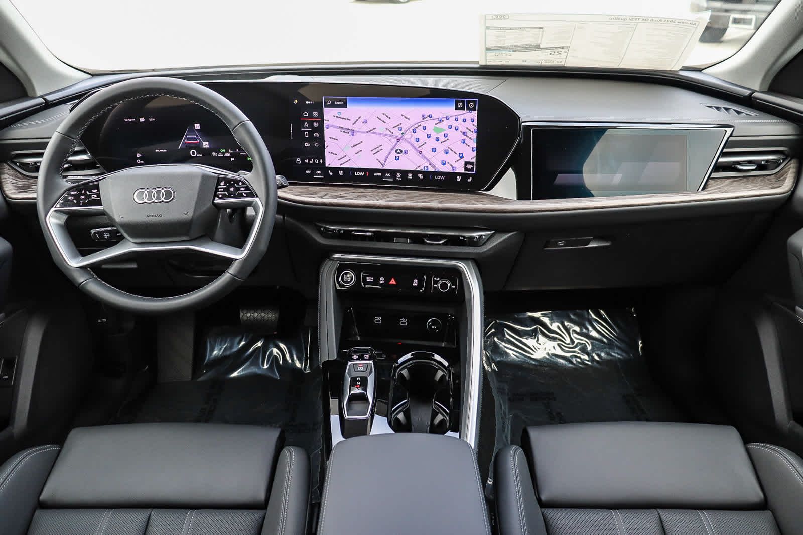 Thumbnail: 2025 Audi Q5 - 16