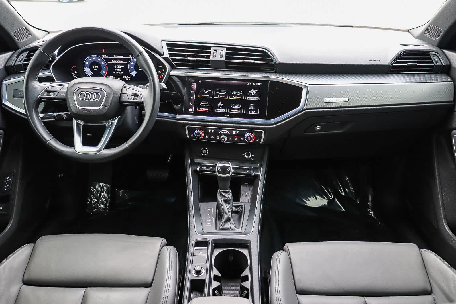 Thumbnail: 2023 Audi Q3 - 16