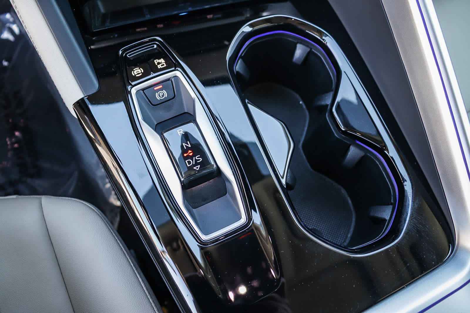 Thumbnail: 2025 Audi Q5 - 26