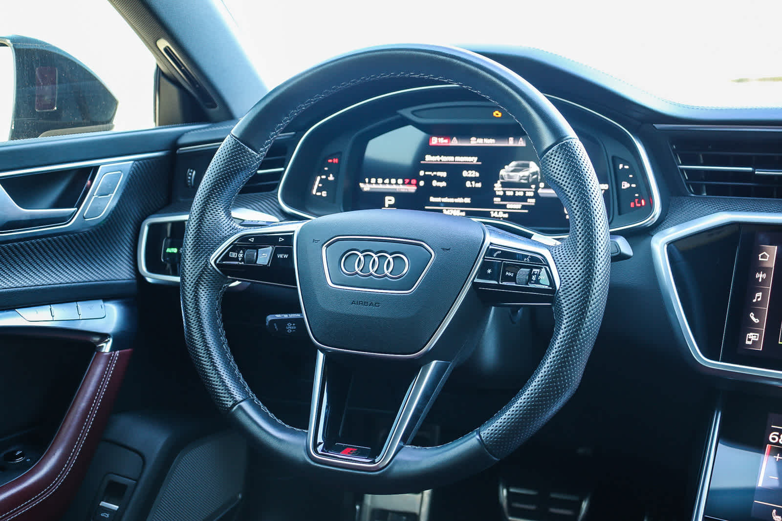 Thumbnail: 2022 Audi S7 - 22