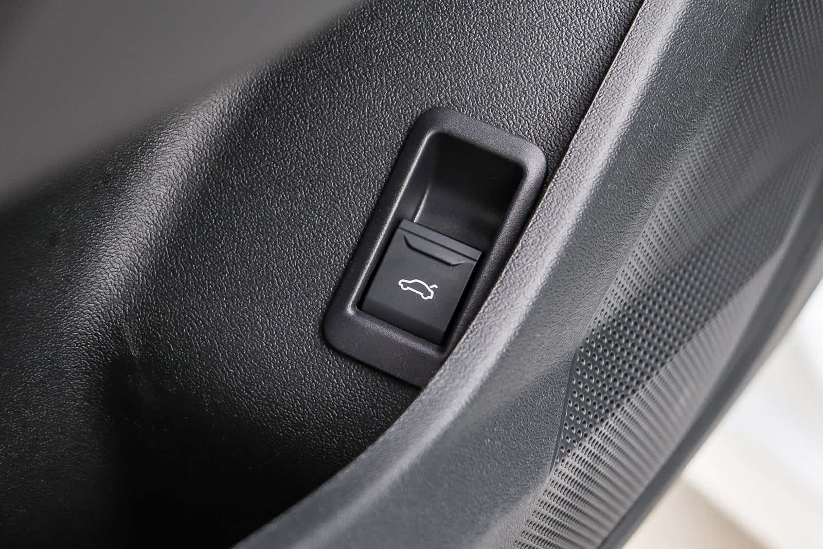 Thumbnail: 2025 Audi A5 - 27