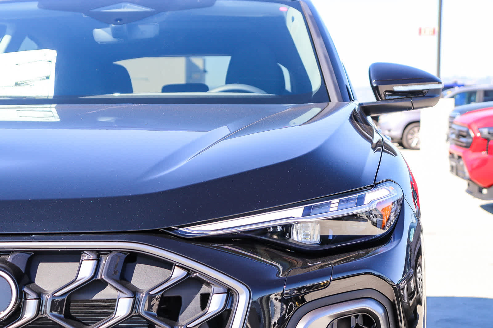 Thumbnail: 2025 Audi Q5 - 4