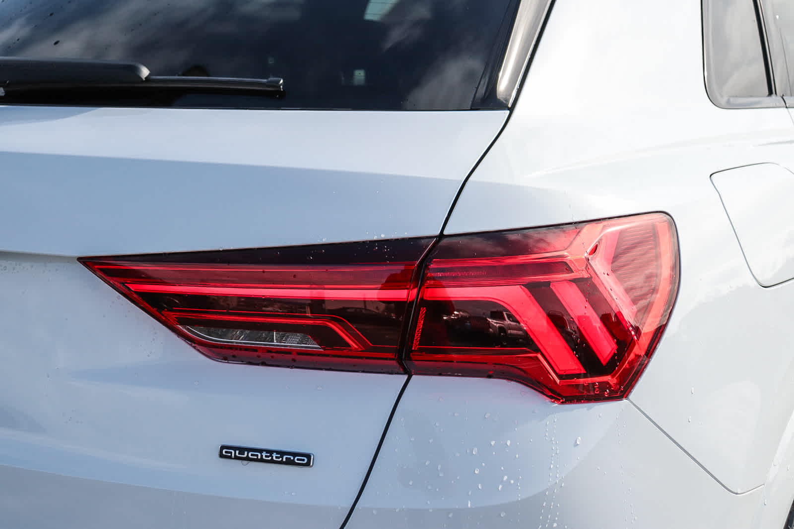 Thumbnail: 2025 Audi Q3 - 10