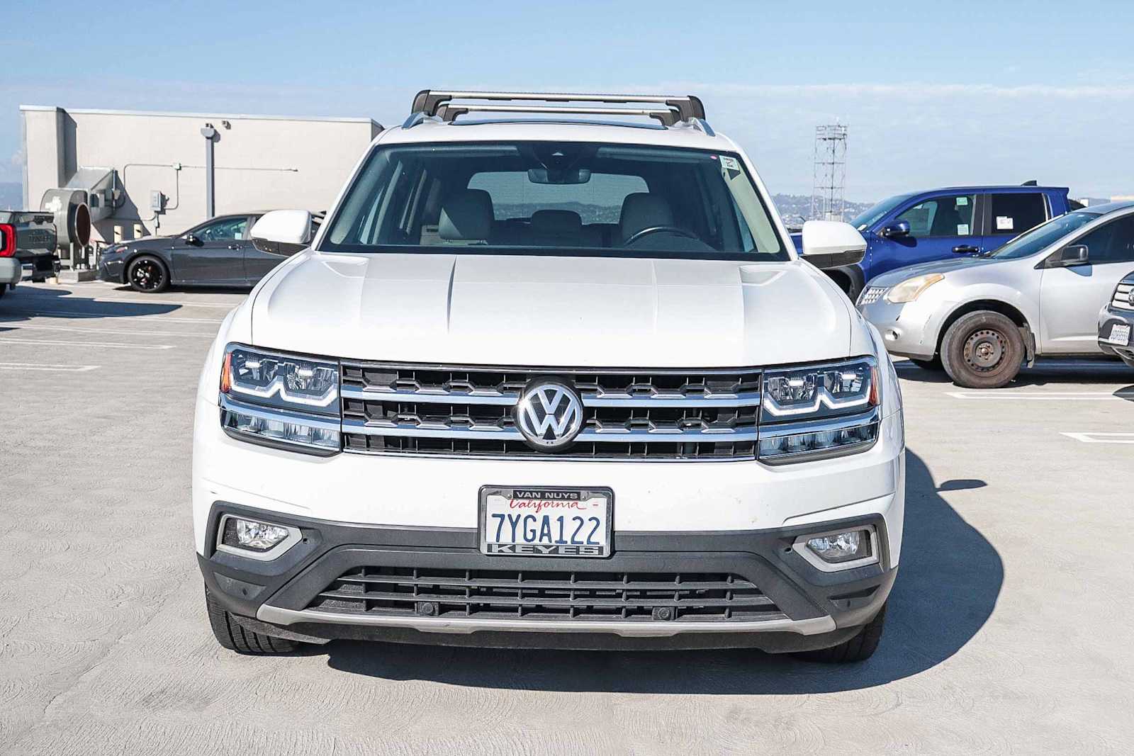 Thumbnail: 2018 Volkswagen Atlas - 2