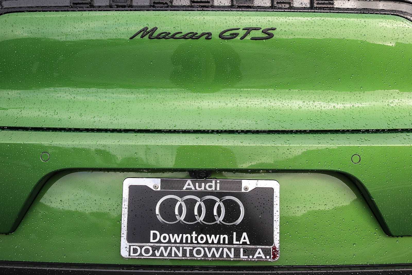 Thumbnail: 2021 Porsche Macan - 11