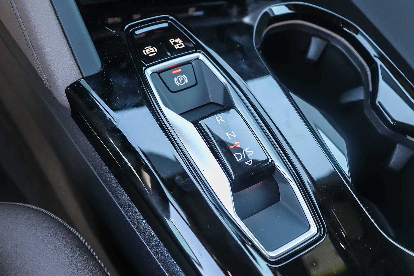 Thumbnail: 2025 Audi Q5 - 19