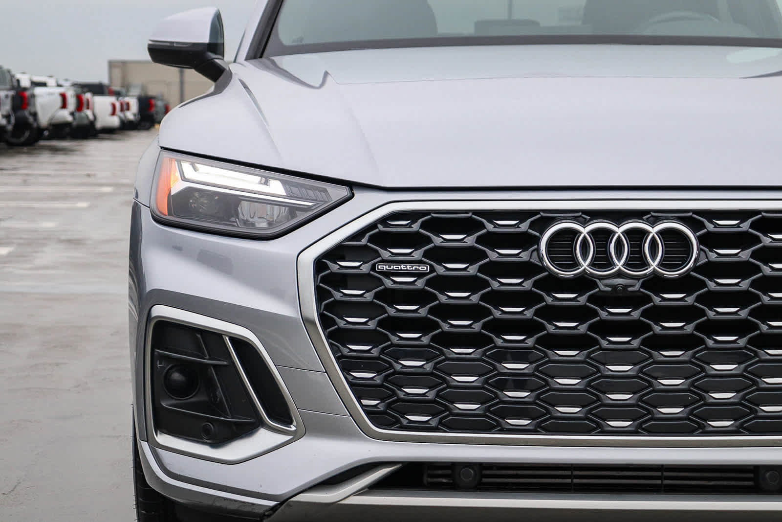 Thumbnail: 2022 Audi Q5 - 6