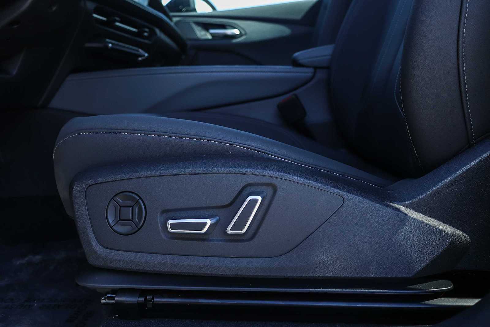 Thumbnail: 2026 Audi Q3 - 26