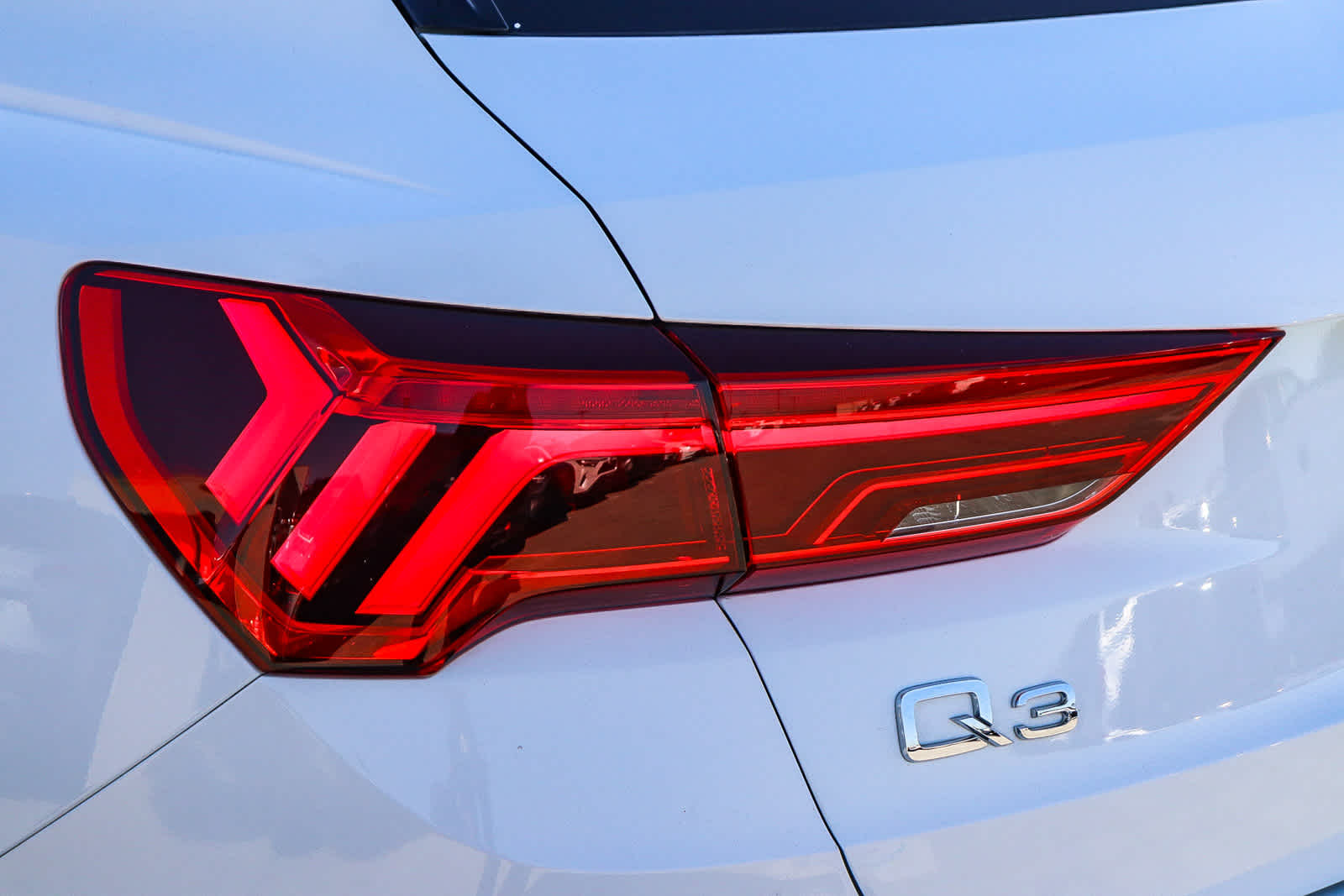 Thumbnail: 2022 Audi Q3 - 12