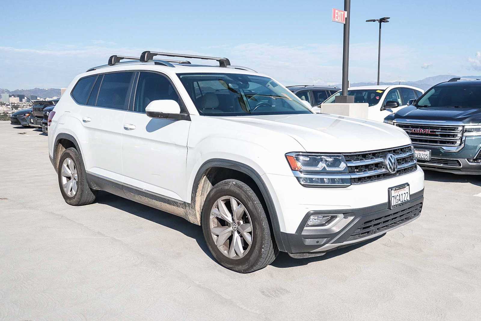 Thumbnail: 2018 Volkswagen Atlas - 3