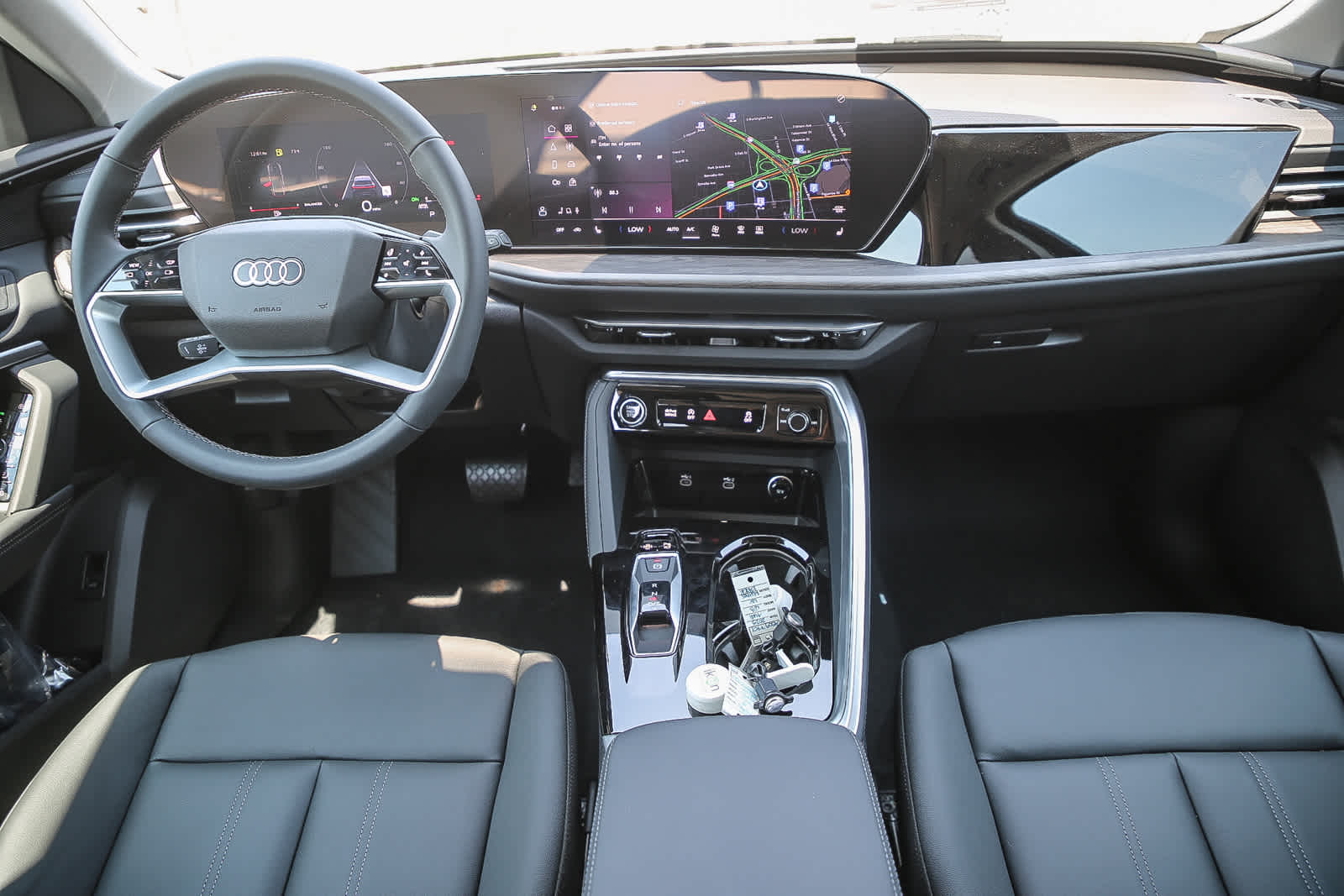 Thumbnail: 2025 Audi Q5 - 12