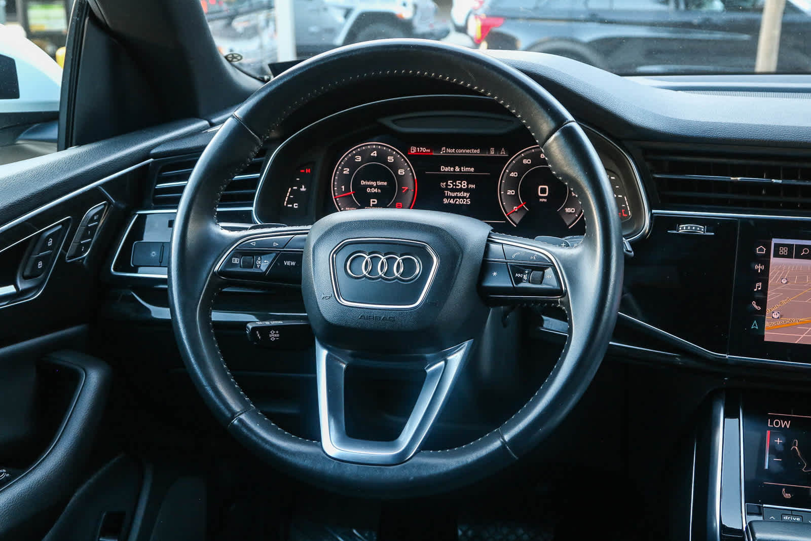 Thumbnail: 2019 Audi Q8 - 16