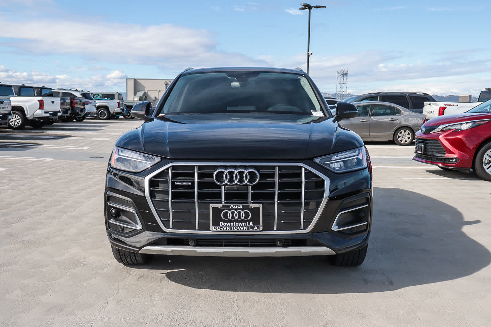 Thumbnail: 2023 Audi Q5 - 2