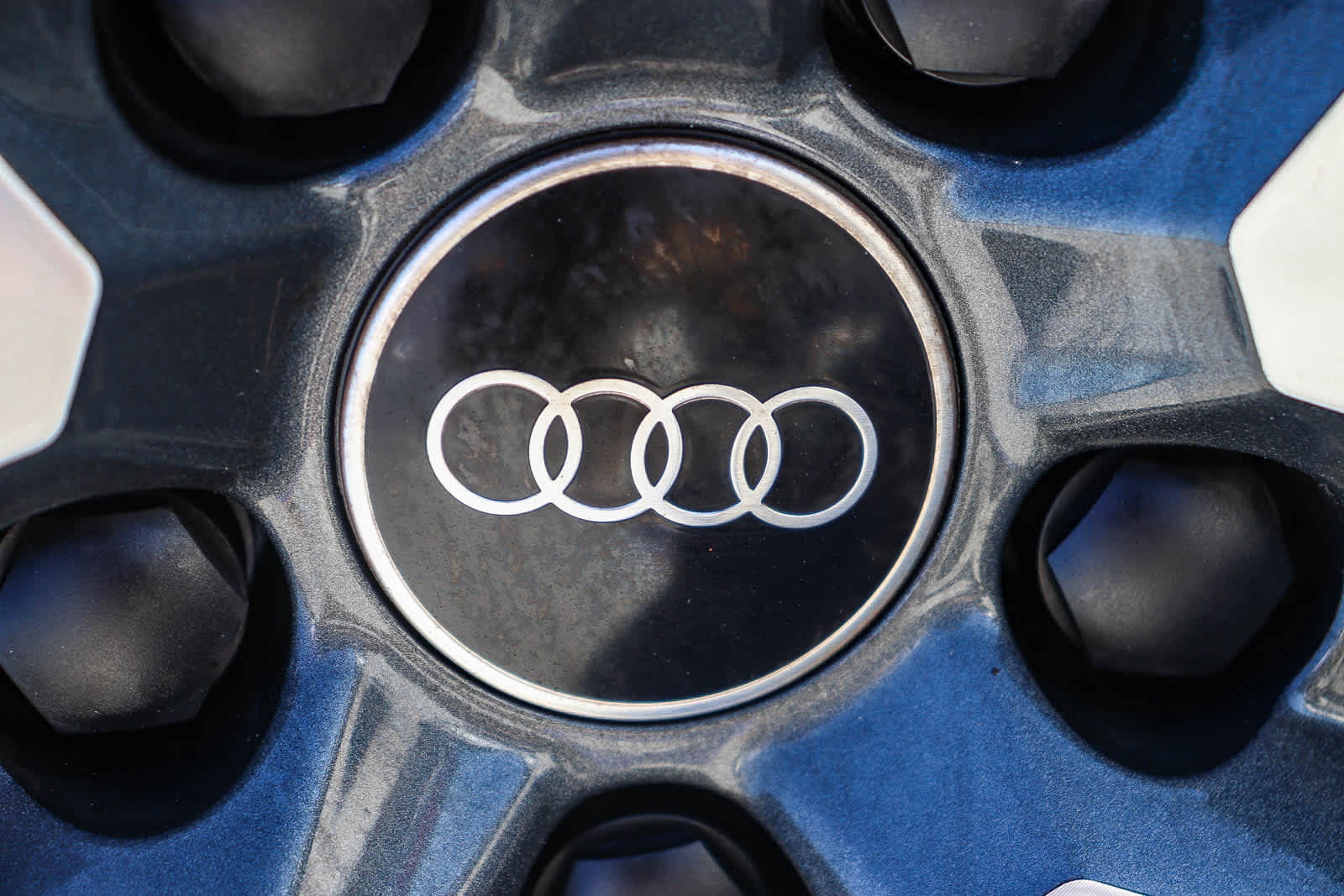 Thumbnail: 2025 Audi Q5 - 15