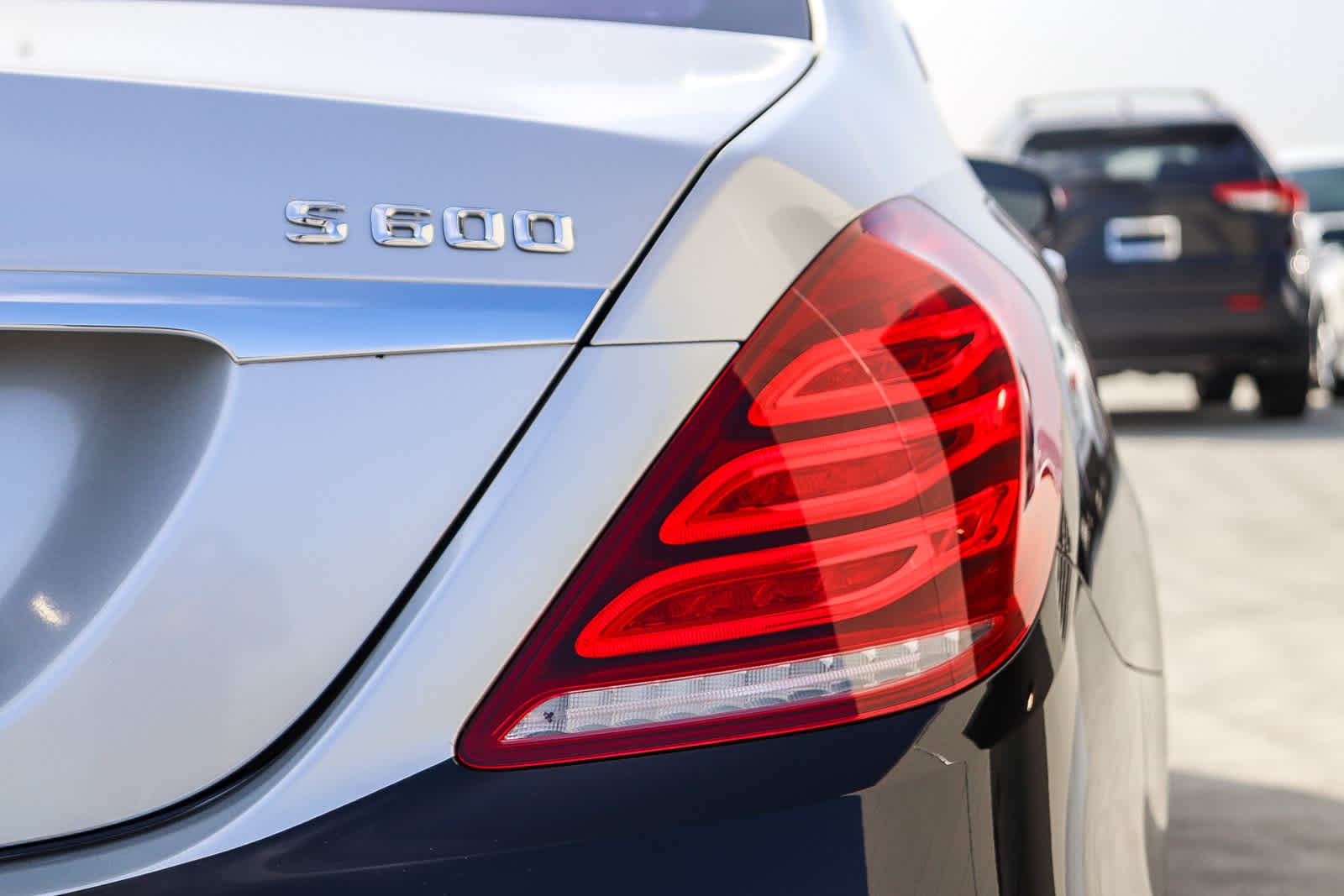 Thumbnail: 2016 Mercedes-Benz S-Class - 12