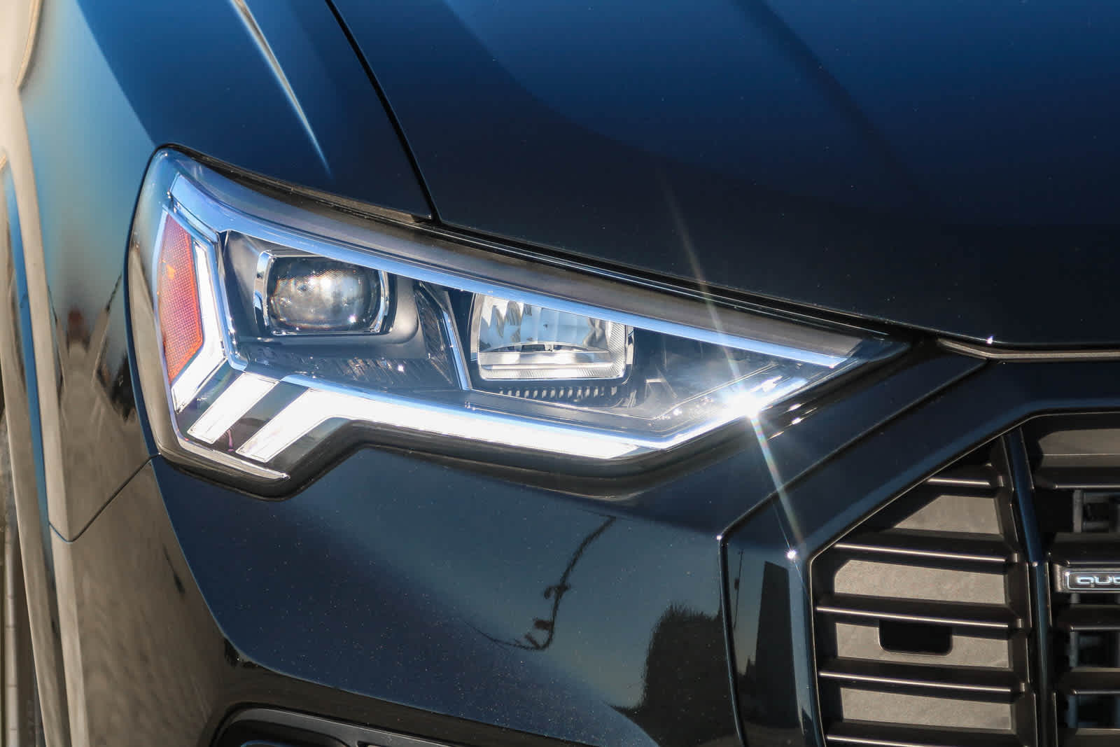 Thumbnail: 2025 Audi Q3 - 4