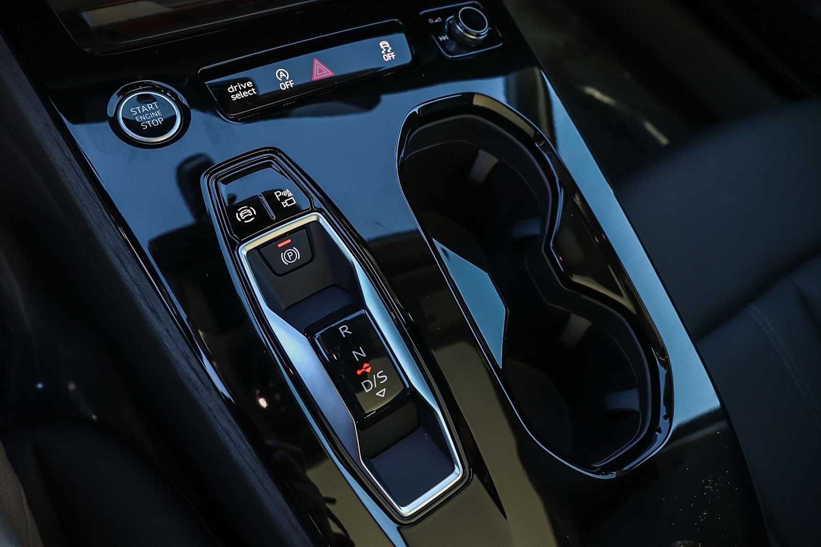 Thumbnail: 2025 Audi A5 - 24