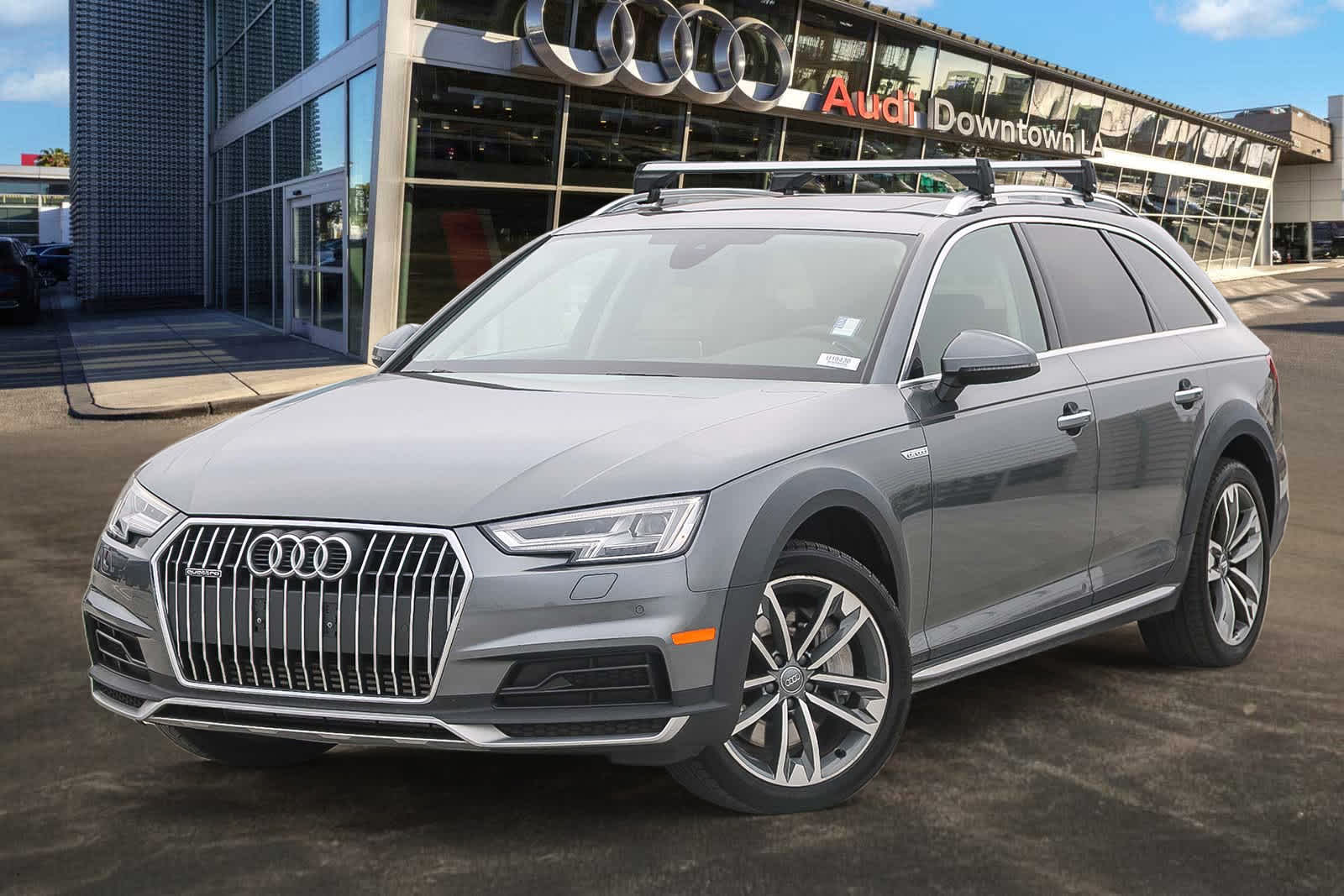 Thumbnail: 2019 Audi A4 - 1