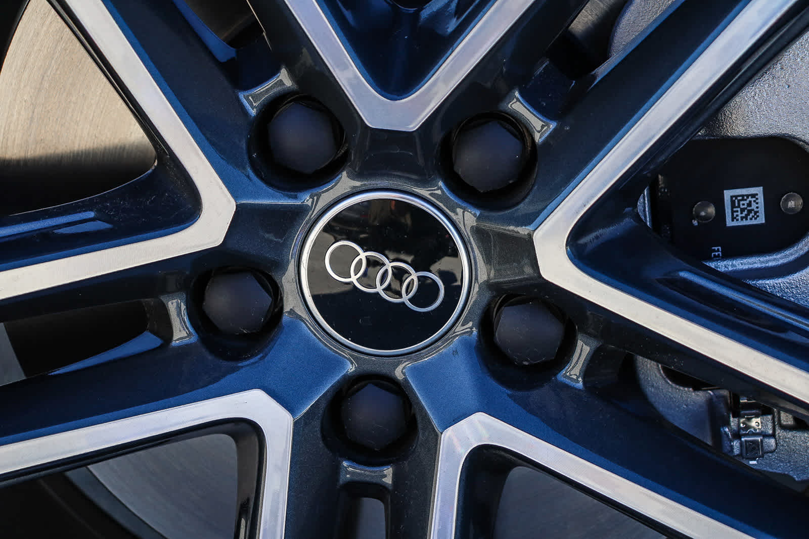 Thumbnail: 2025 Audi Q5 - 14