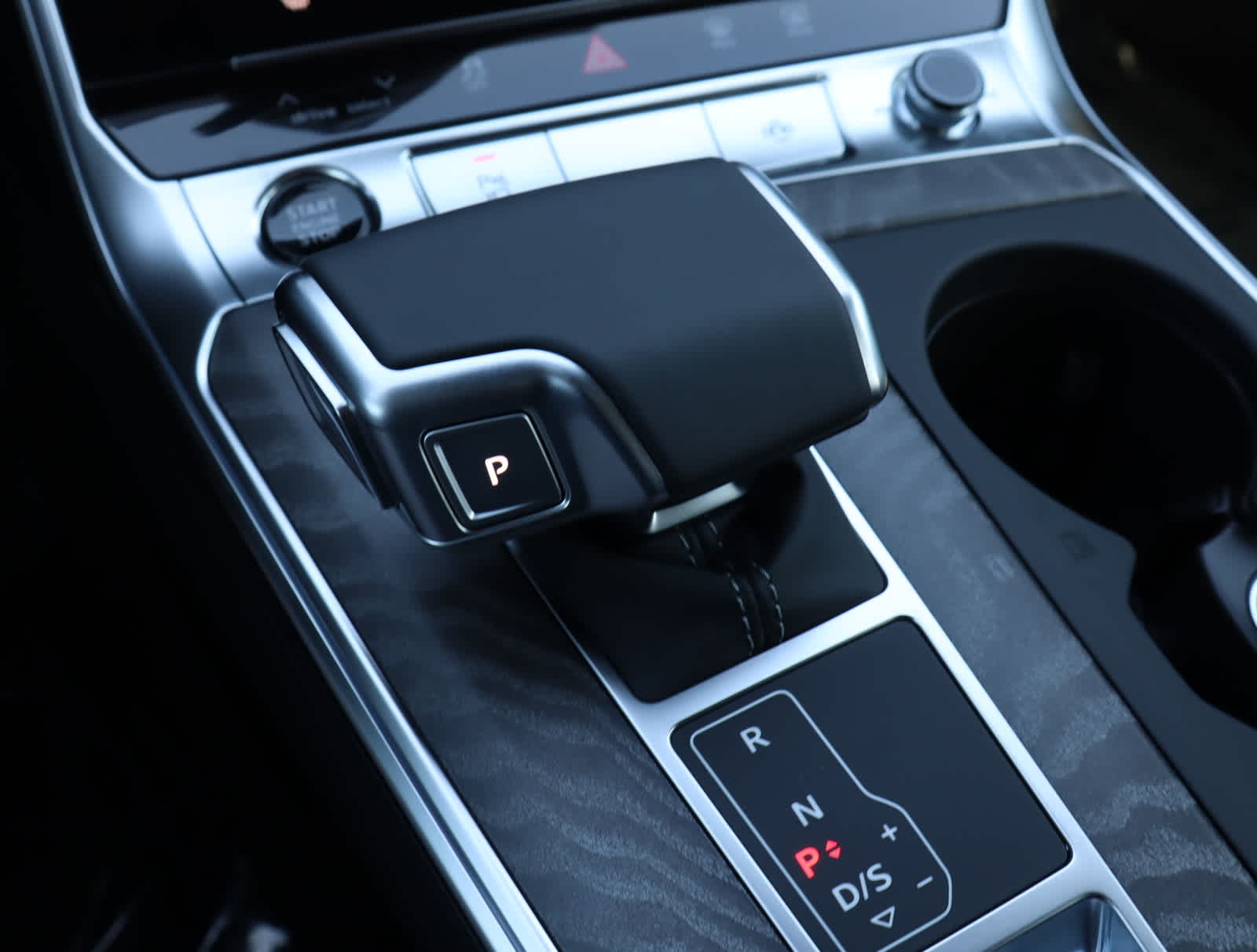 Thumbnail: 2025 Audi A6 - 29
