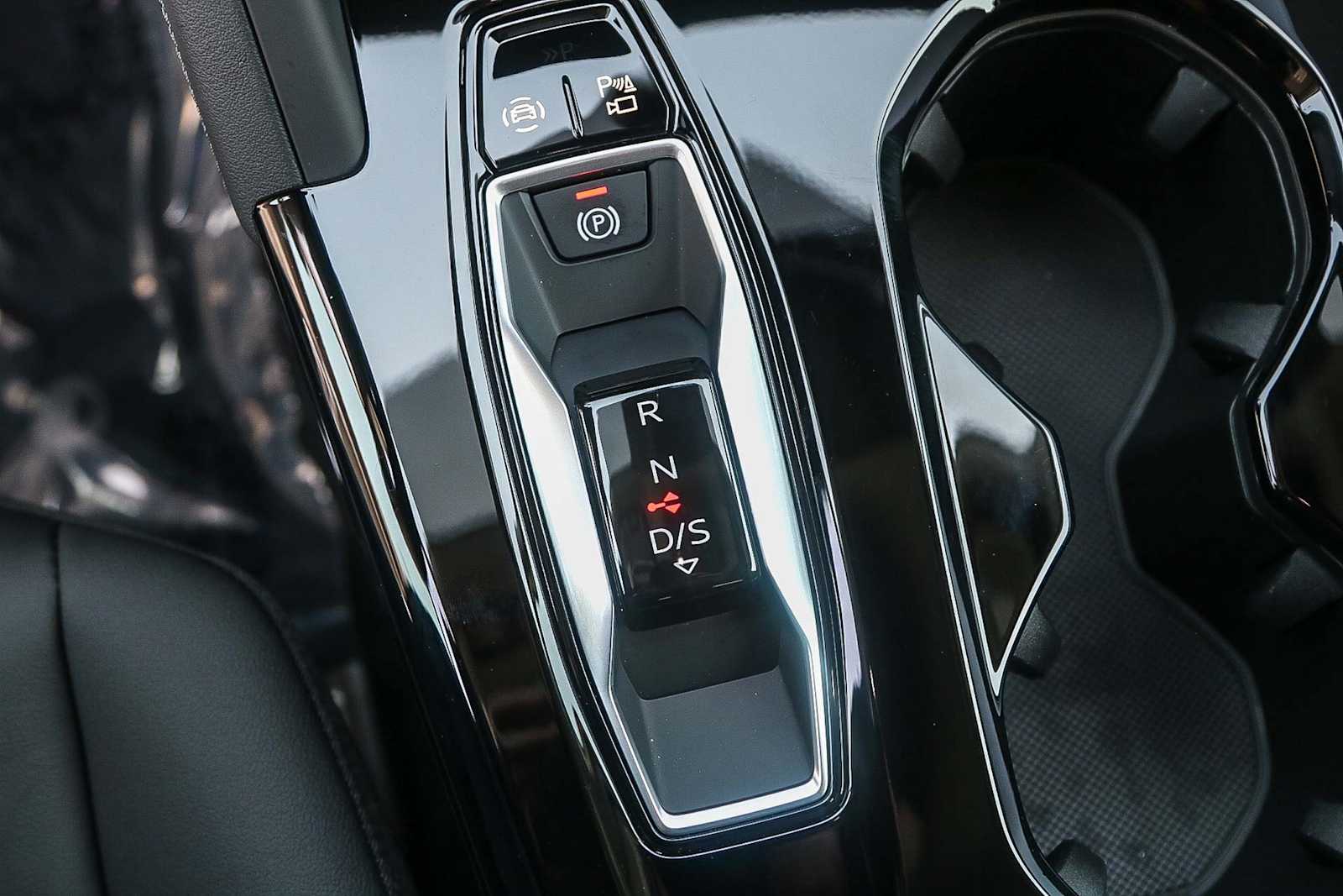 Thumbnail: 2025 Audi Q5 - 20