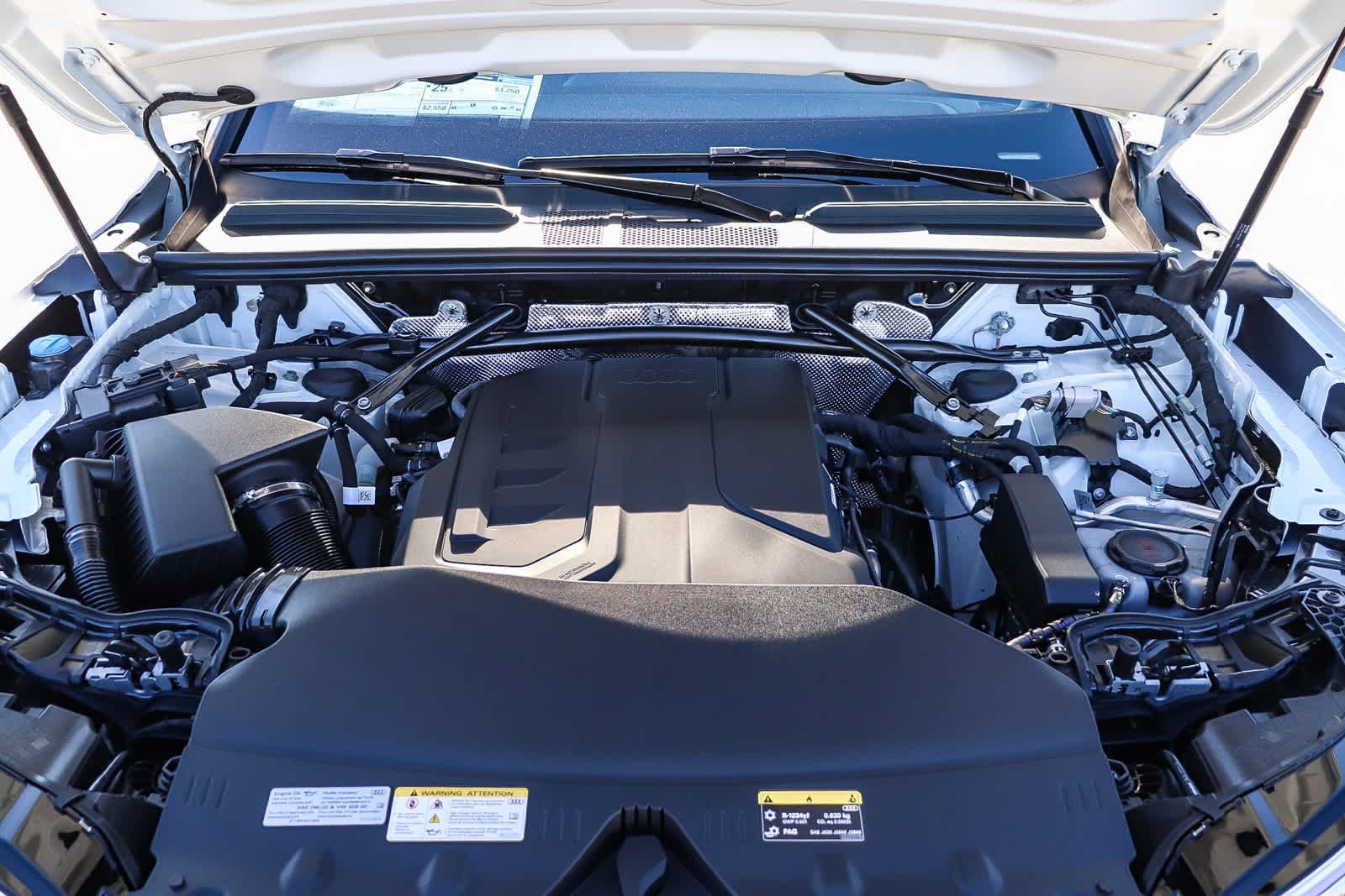 Thumbnail: 2025 Audi Q5 - 37