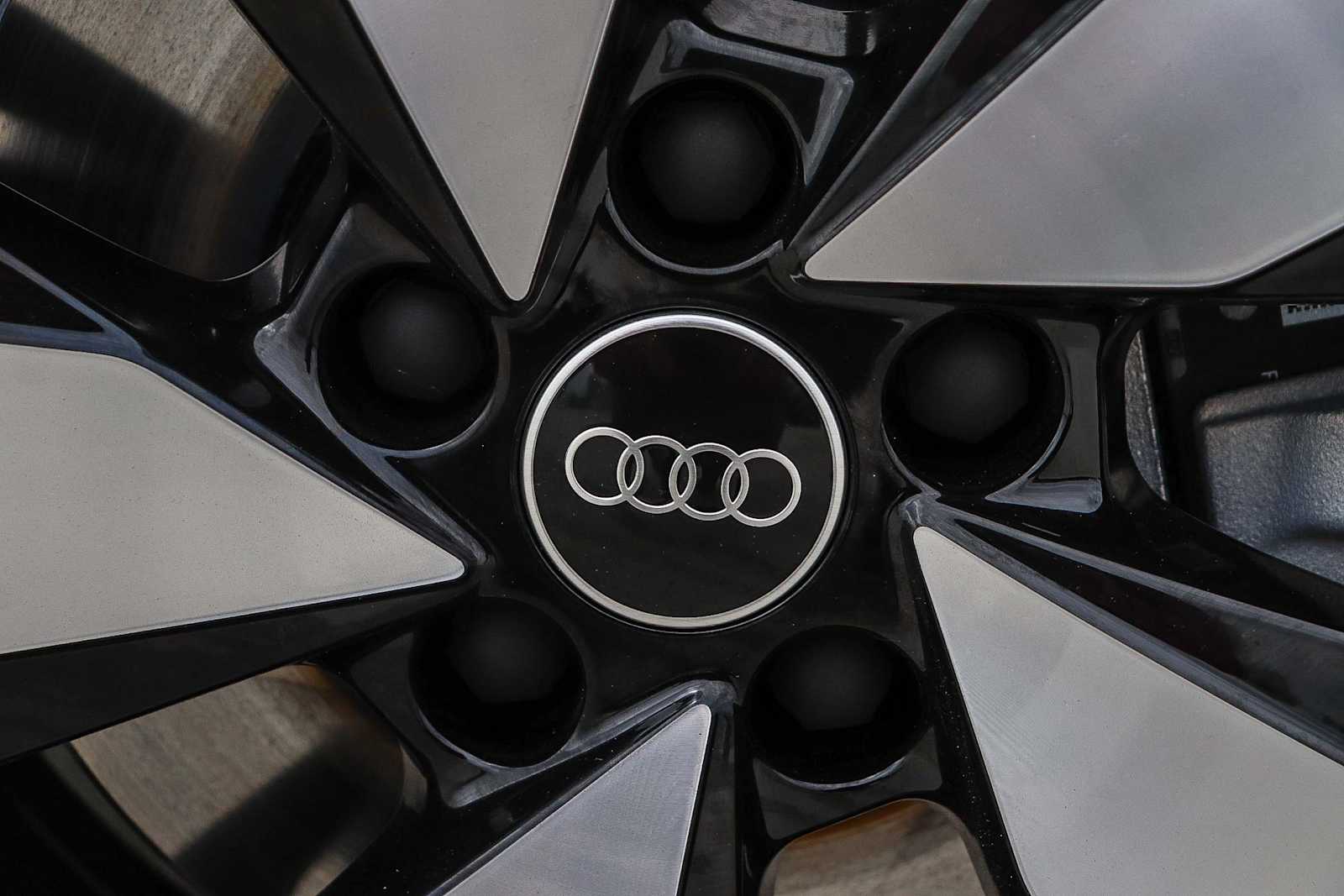 Thumbnail: 2026 Audi A5 - 15