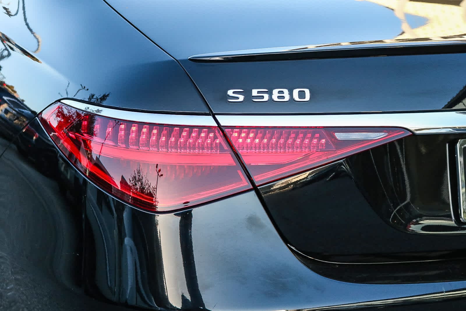 Thumbnail: 2022 Mercedes-Benz S-Class - 11