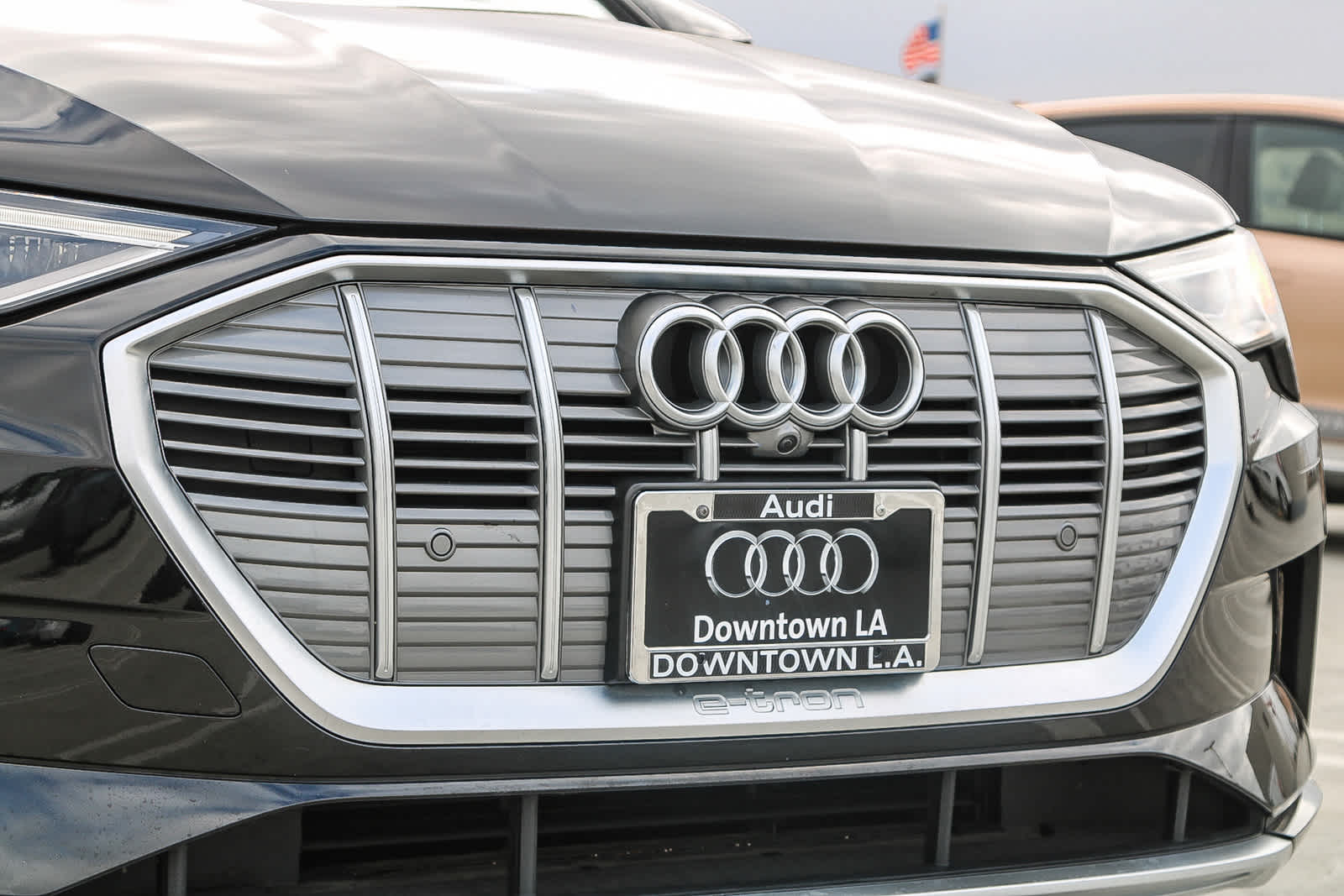 Thumbnail: 2022 Audi e-tron - 5