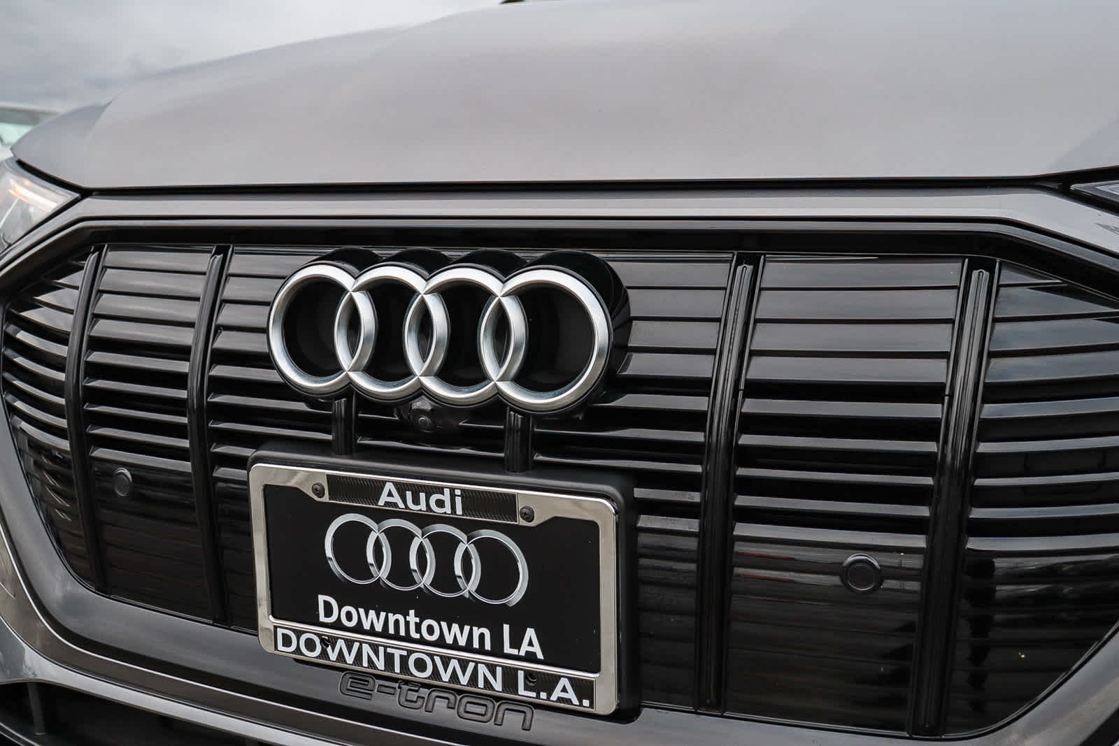 Thumbnail: 2022 Audi e-tron - 5