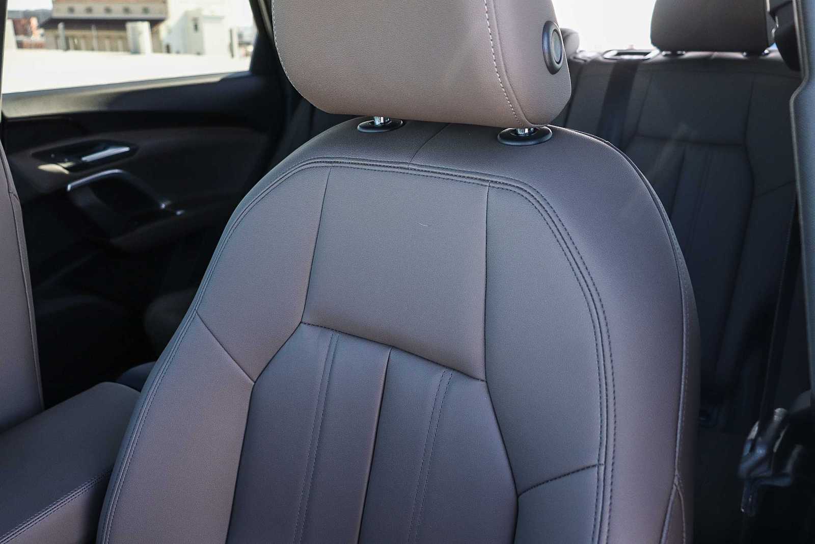 Thumbnail: 2025 Audi Q5 - 35