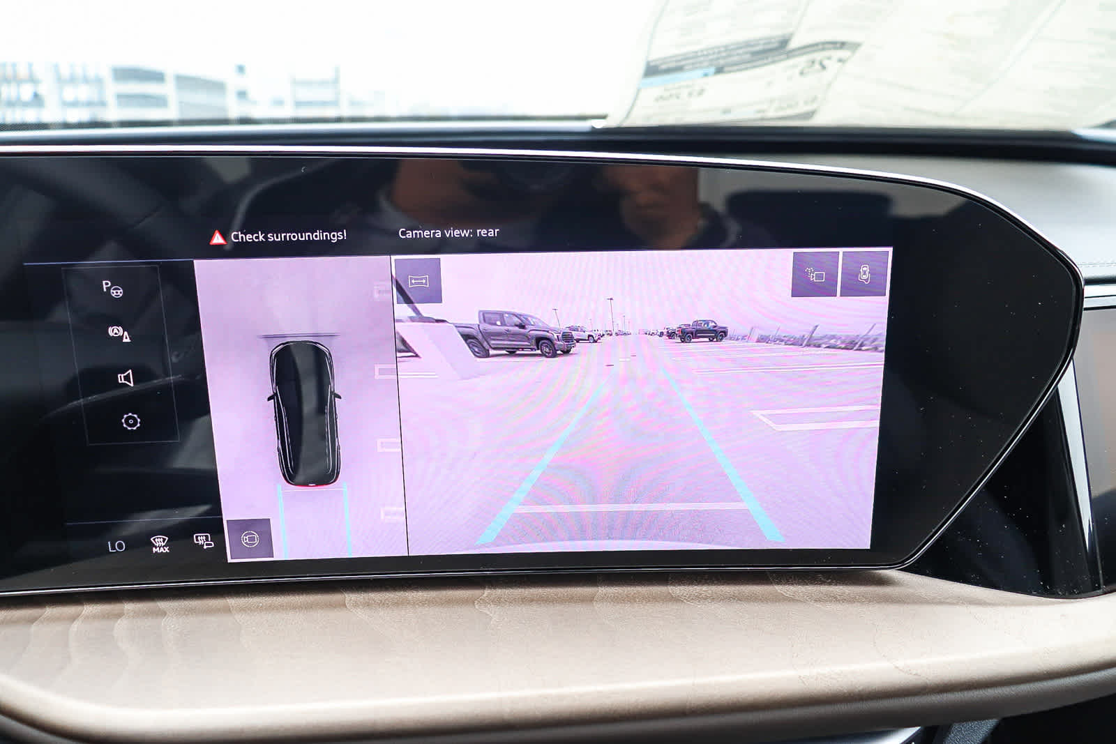 Thumbnail: 2025 Audi Q5 - 33