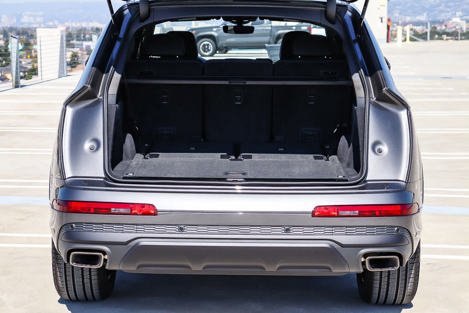 Thumbnail: 2026 Audi Q7 - 38
