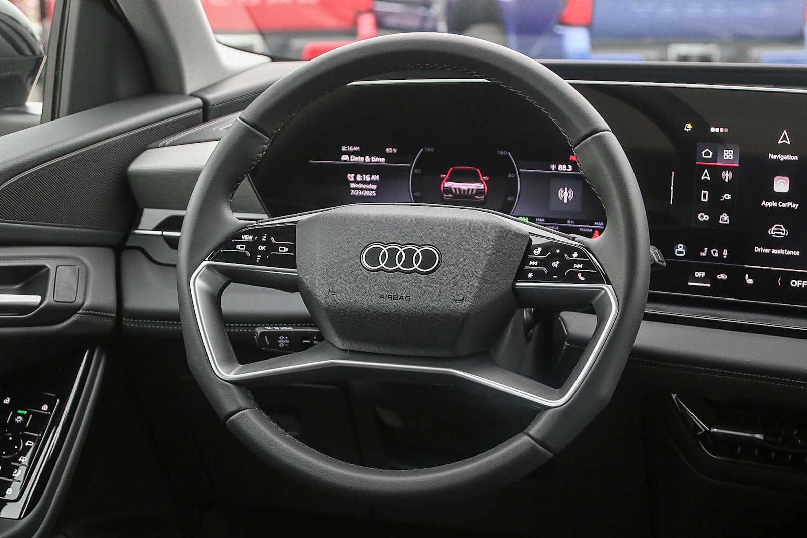 Thumbnail: 2025 Audi Q6 e-tron - 15