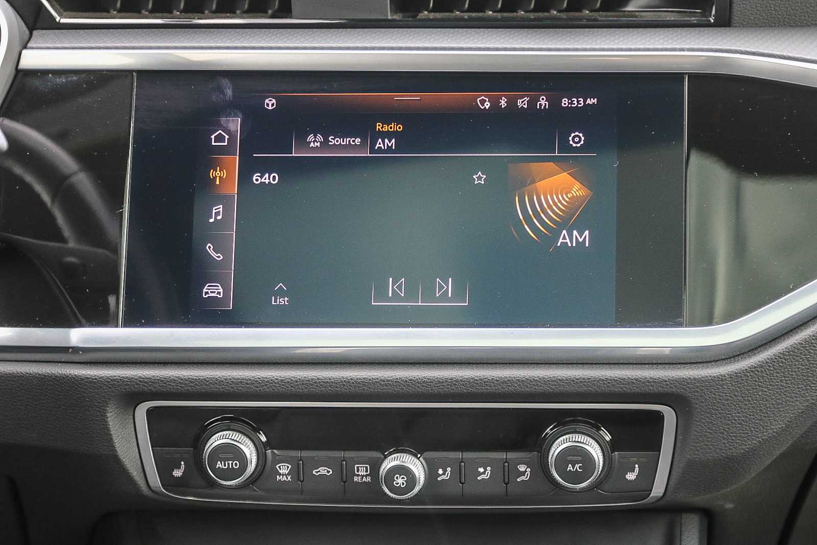 Thumbnail: 2022 Audi Q3 - 14