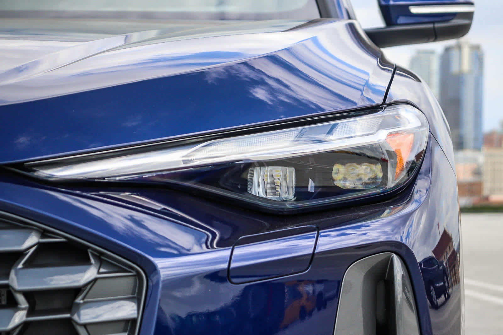 Thumbnail: 2025 Audi Q5 - 4