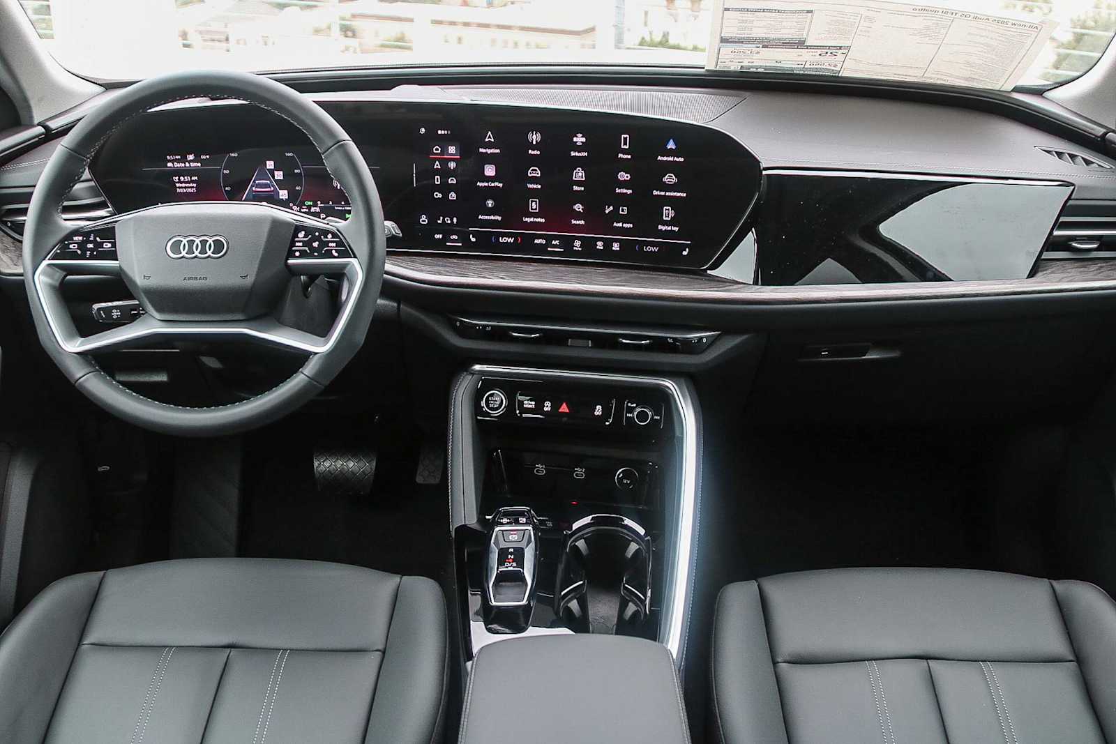 Thumbnail: 2025 Audi Q5 - 12