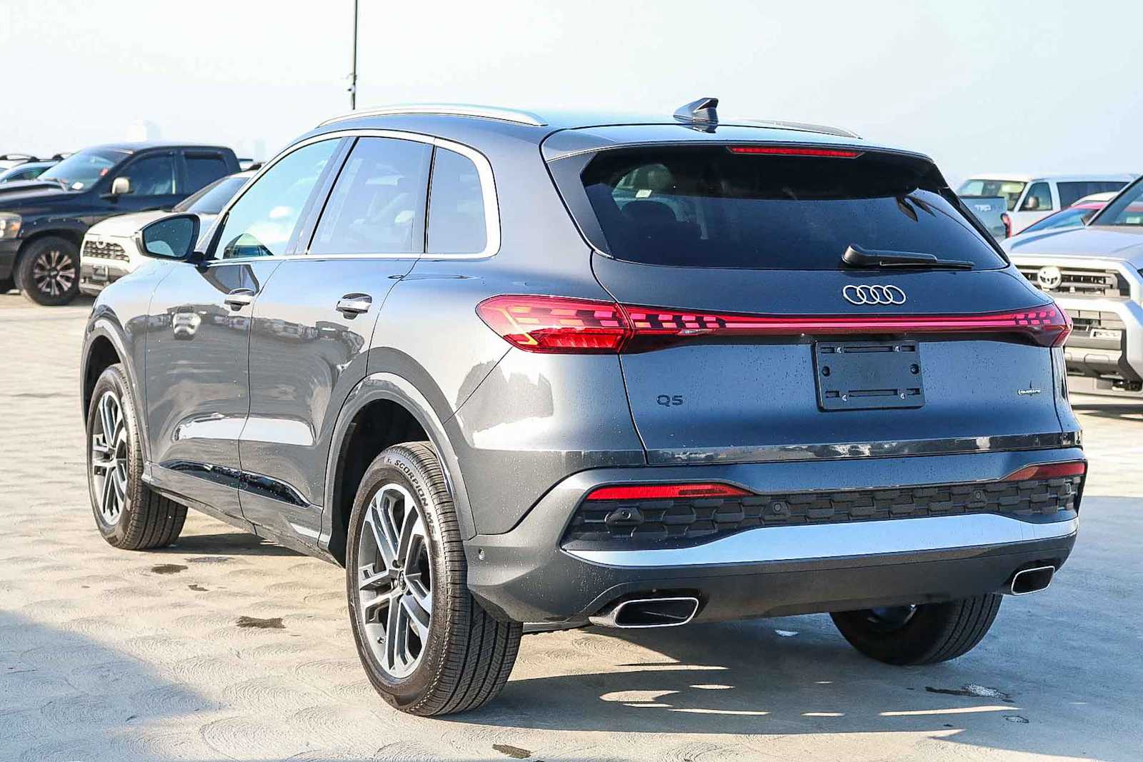 Thumbnail: 2025 Audi Q5 - 9