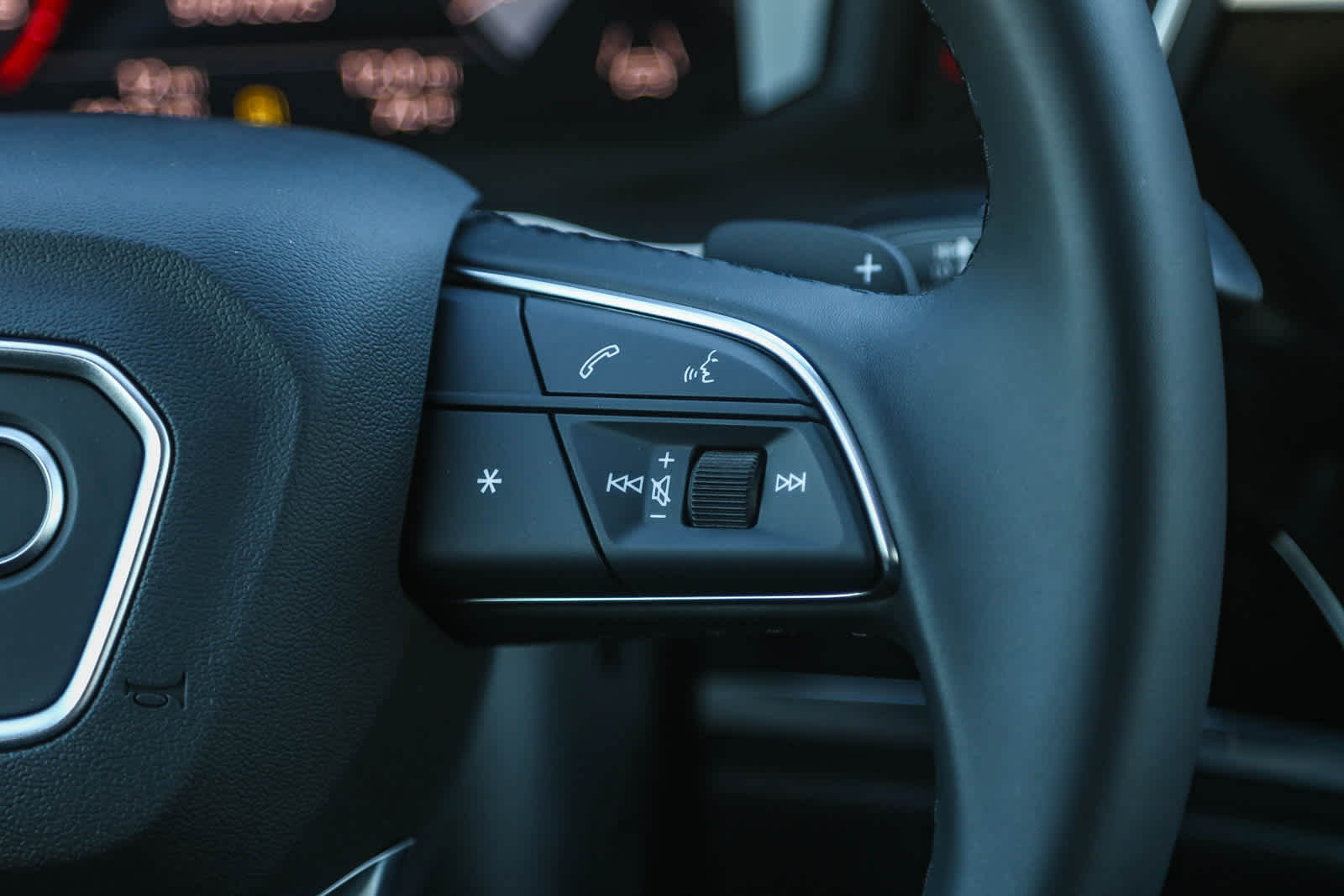 Thumbnail: 2025 Audi Q3 - 22