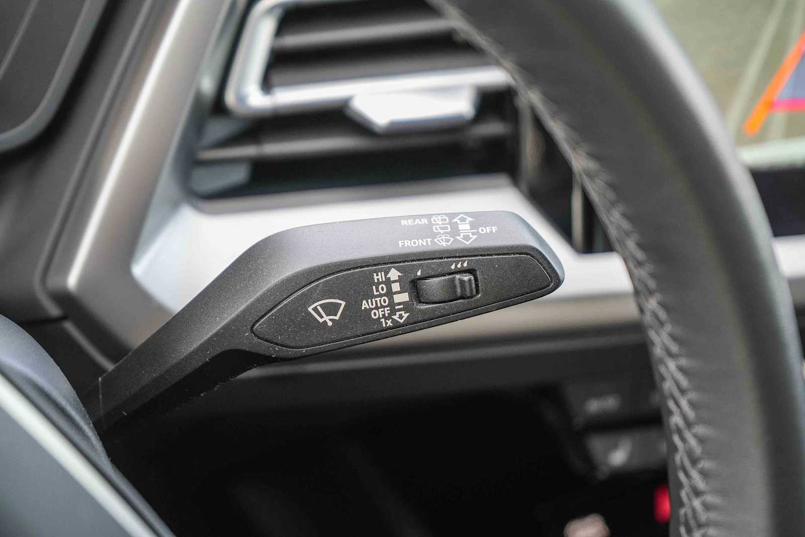 Thumbnail: 2023 Audi Q4 e-tron - 33