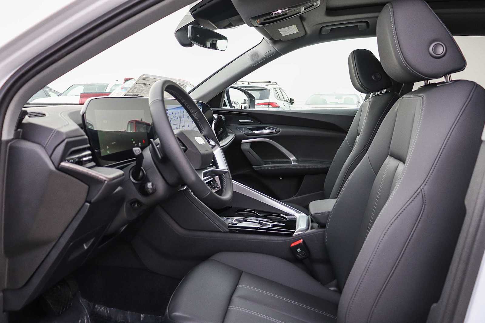 Thumbnail: 2025 Audi Q5 - 22