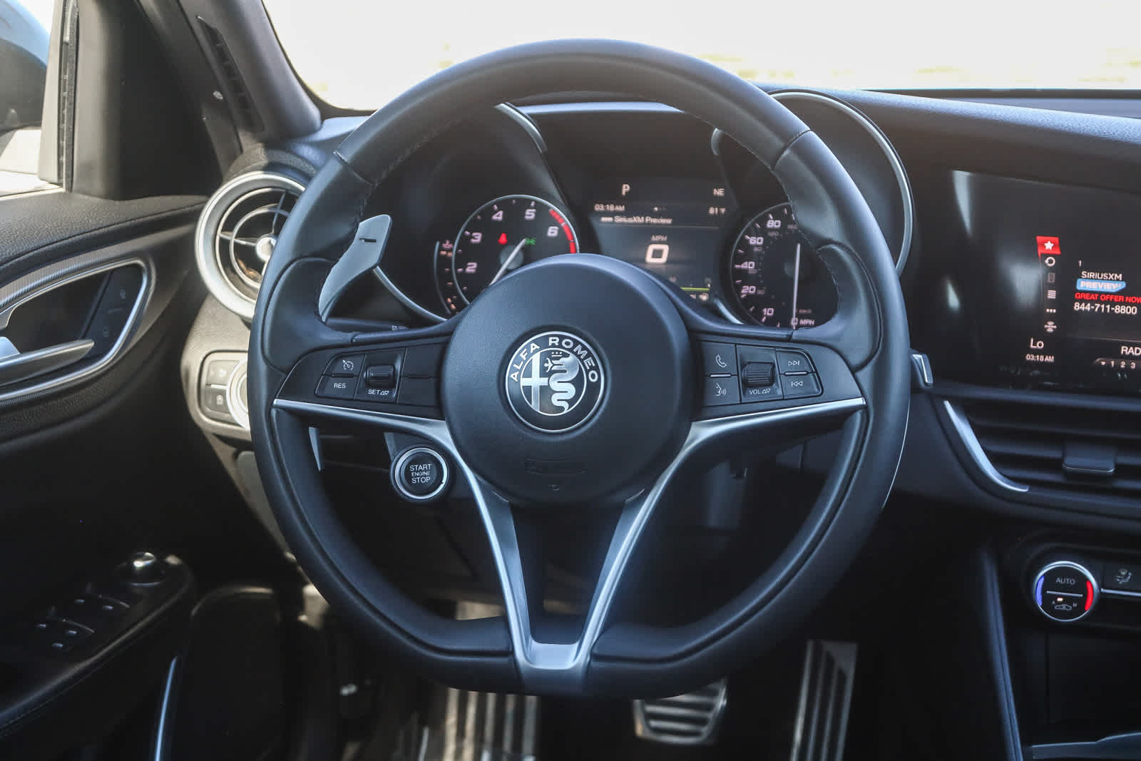 Thumbnail: 2019 Alfa Romeo Giulia - 19